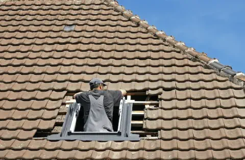 Pose de velux - Latillé